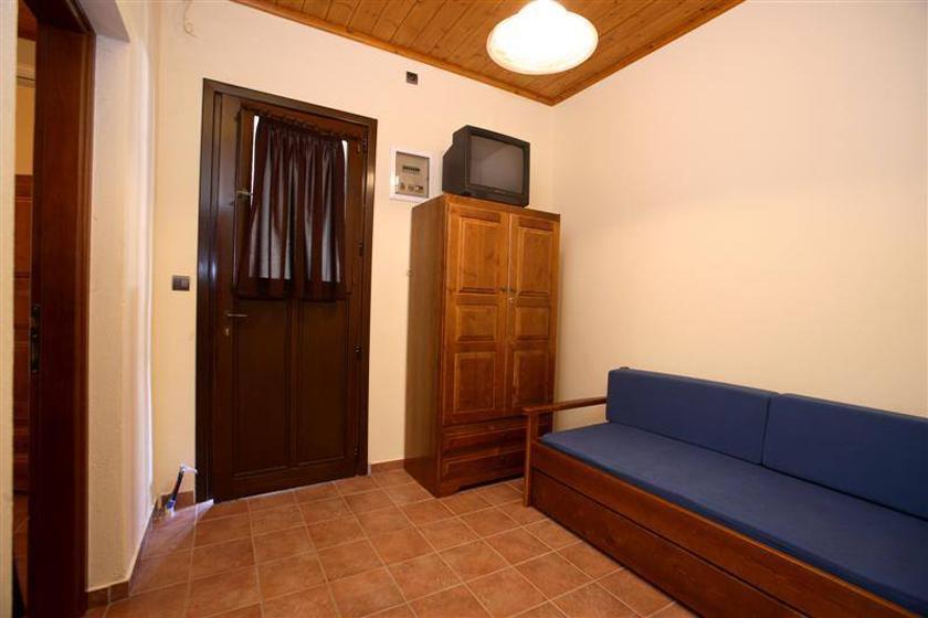 Mirsinia Apartments - Skopelos 罗查基恩 外观 照片